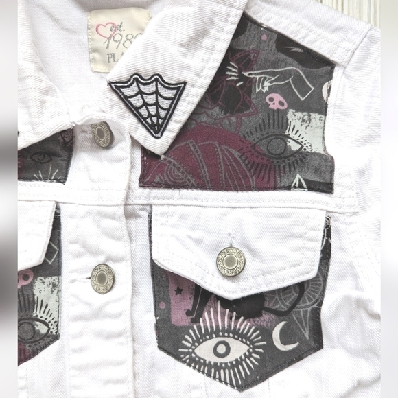 Cats and Crystals Custom Made Jean Jacket in Distressed White Girls Size 10/12 - Picture 3 of 9